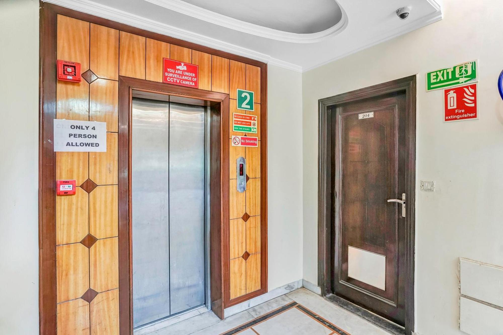 Hotel O Delhi Empire New Delhi Luaran gambar