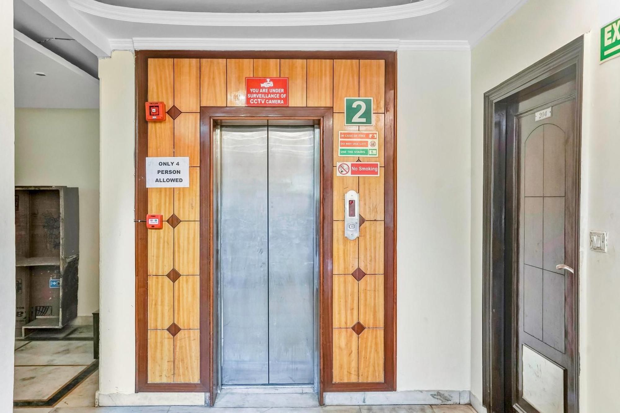 Hotel O Delhi Empire New Delhi Luaran gambar